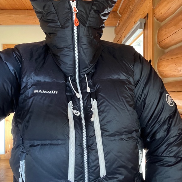 Sold - Picture 5 of 7